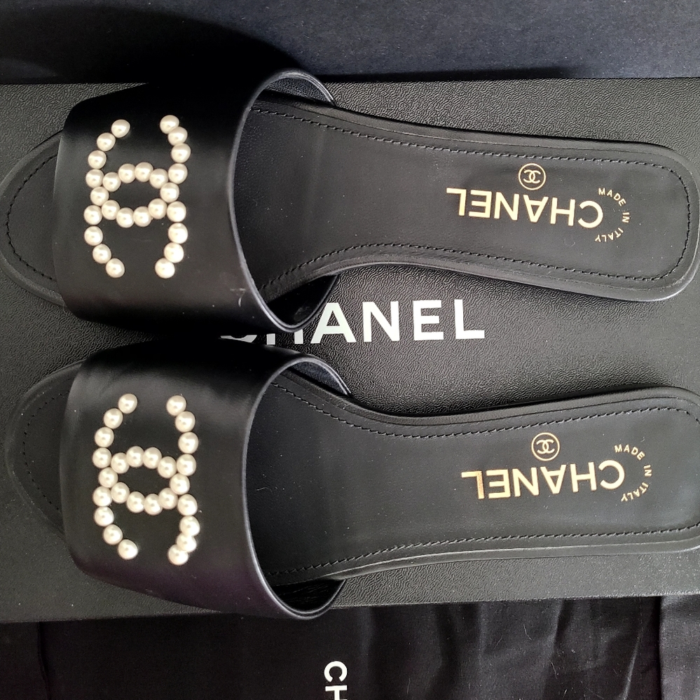 Chanel Slides/Mules size 39/8.5
